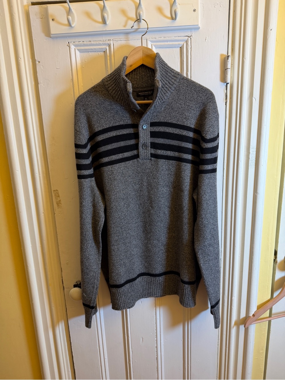Banana Republic Mens XL Merino Wool Sweater Gray Striped Mock Neck Pullover
